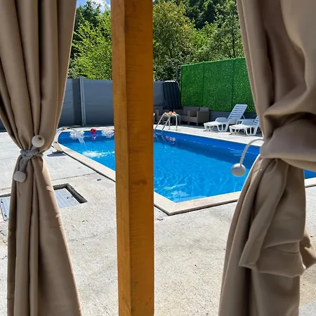 Dom wakacyjny Rest House